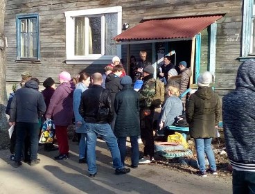 Анатолий Обухов помогает жителям Свердловского округа Иркутска добиться отмены взыскания долгов по ЖКХ